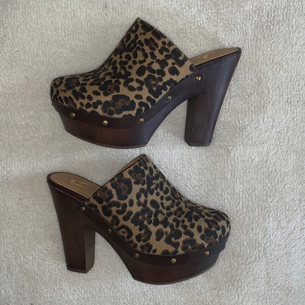CHEETAH PRINT PLATFORM HEEL BOOT